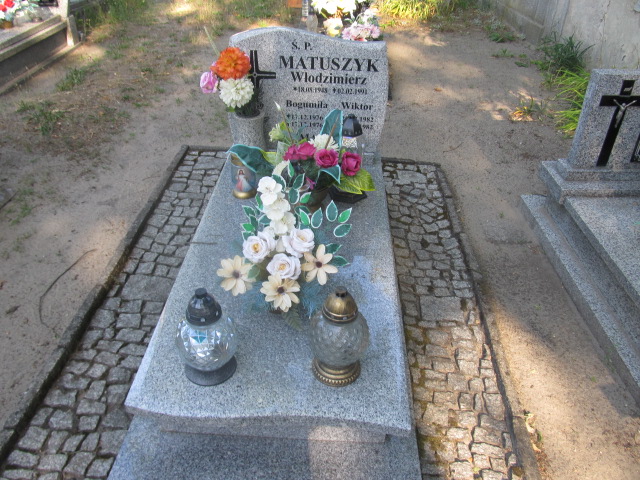 Grób Wiktor Matuszyk