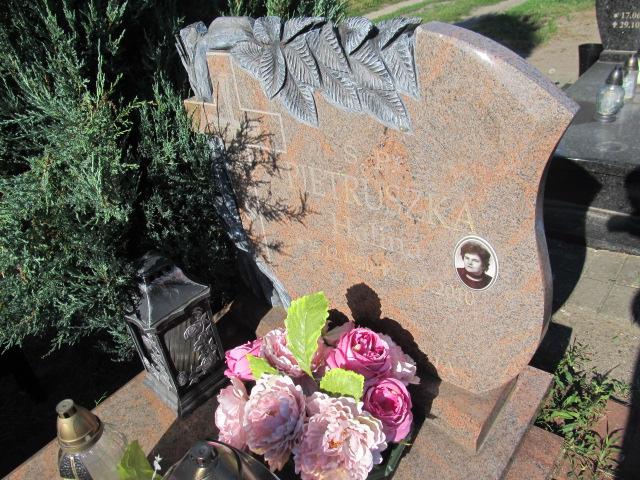 Halina Pietruszka 1950 Iłowa - Grobonet - Wyszukiwarka osób pochowanych